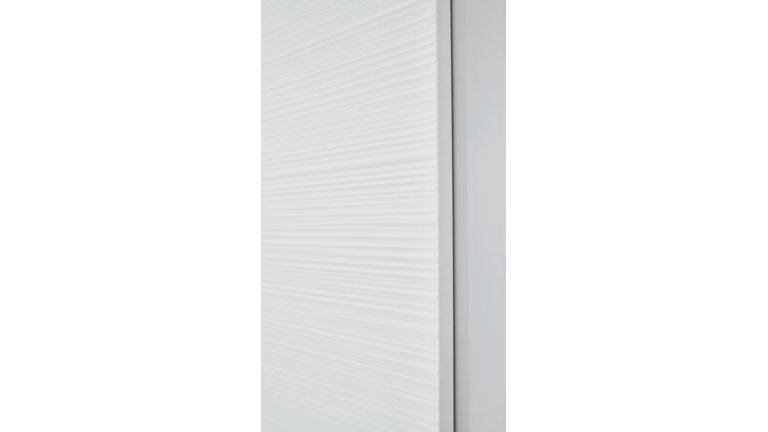 Carisma, Ausschnitt weiß